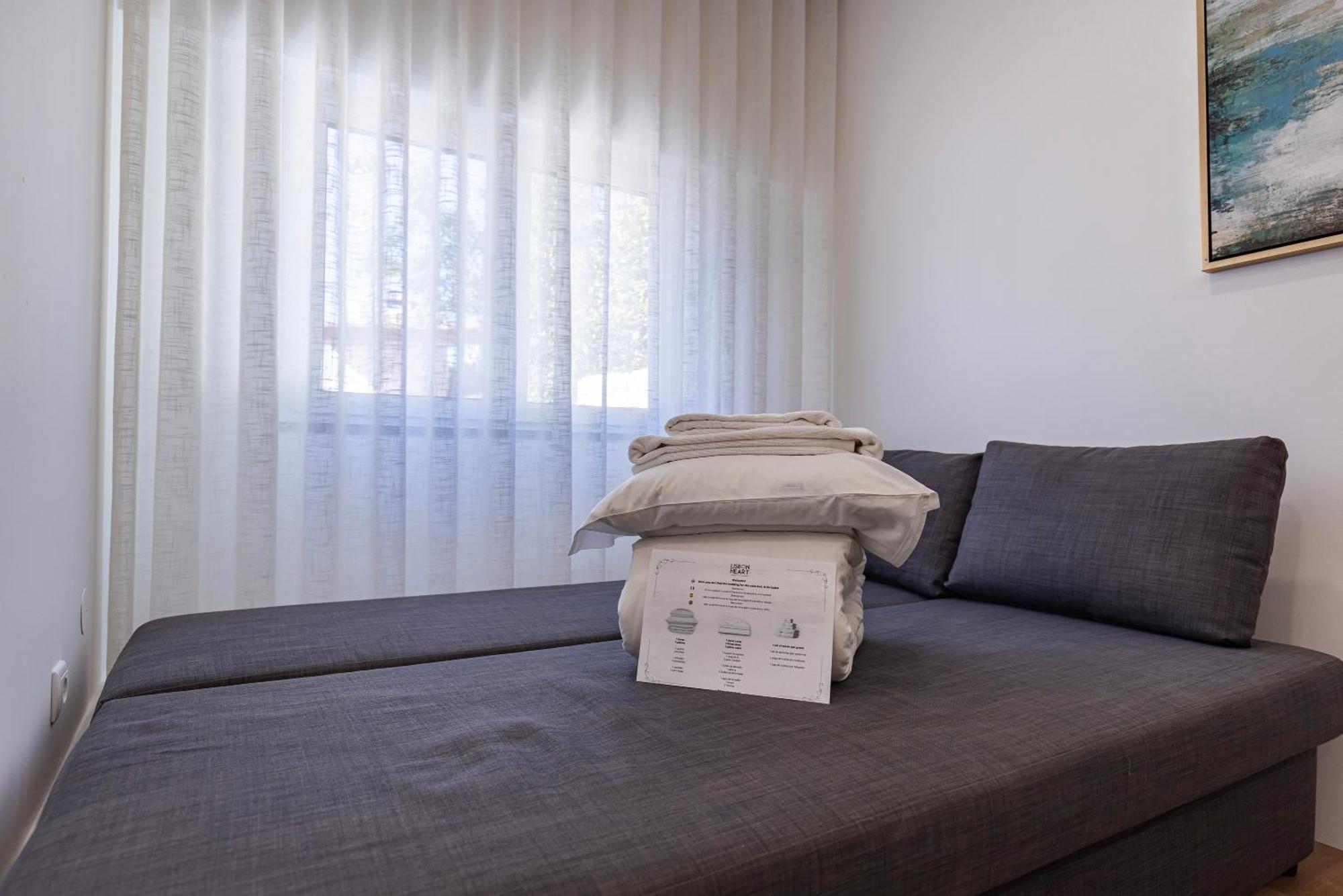 Apartamento Moderno Com Terraco Lisbon Luaran gambar