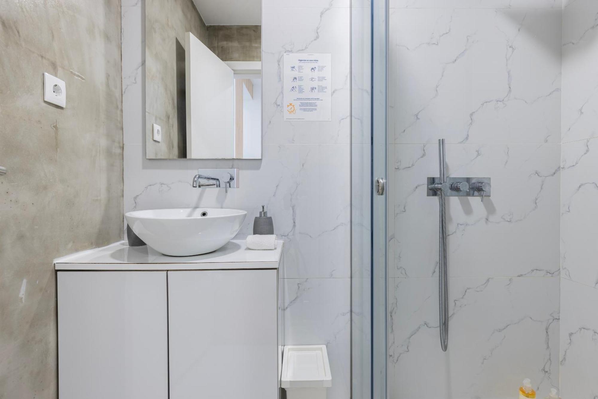 Apartamento Moderno Com Terraco Lisbon Luaran gambar