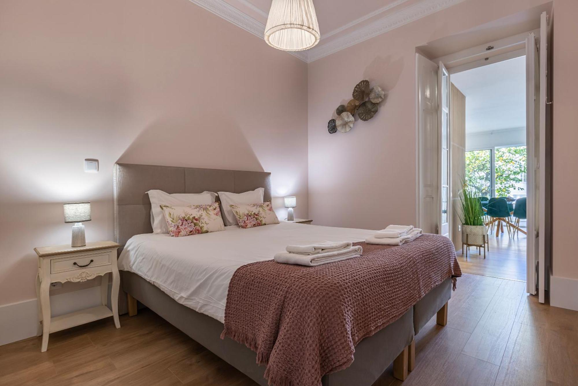 Apartamento Moderno Com Terraco Lisbon Luaran gambar