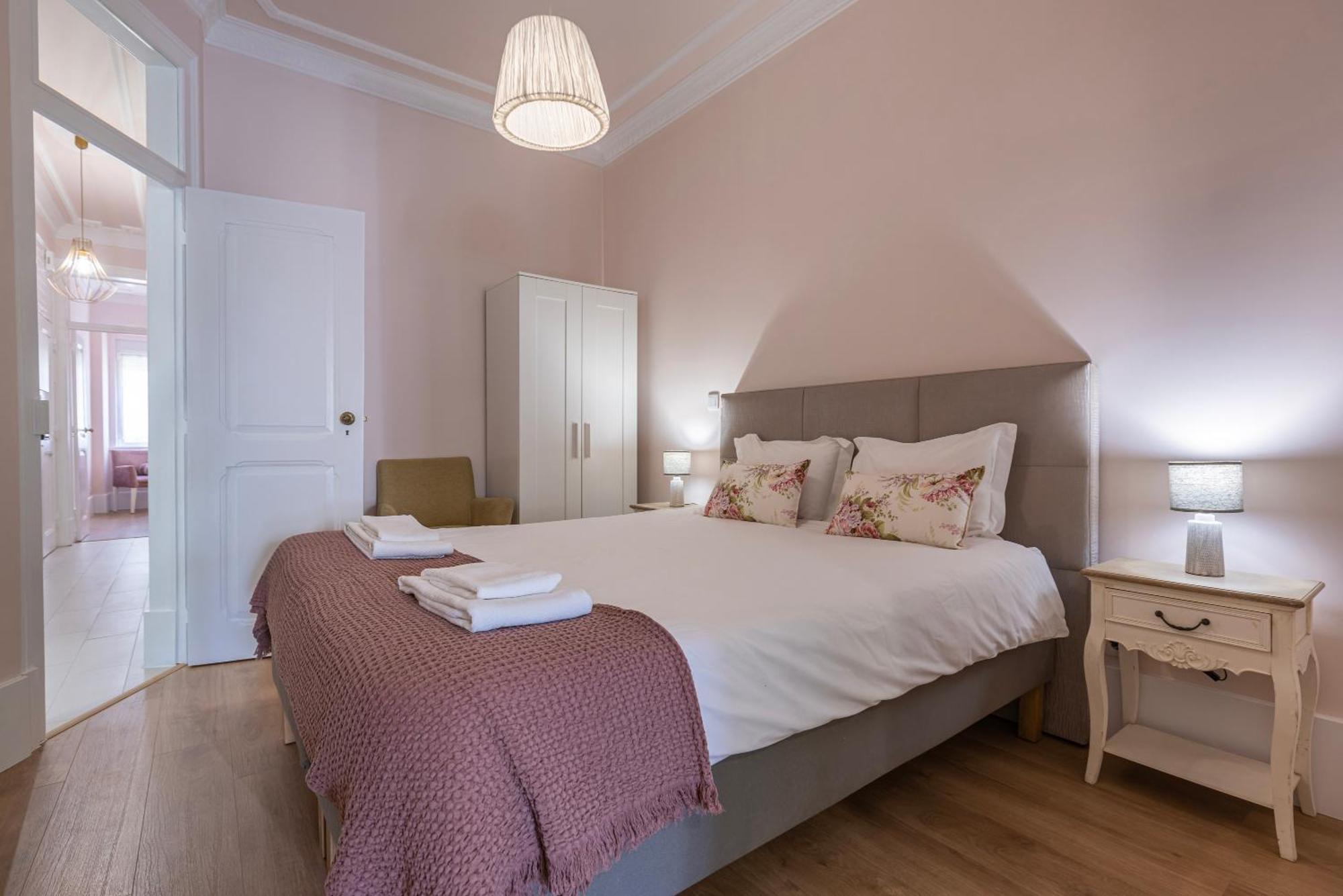 Apartamento Moderno Com Terraco Lisbon Luaran gambar