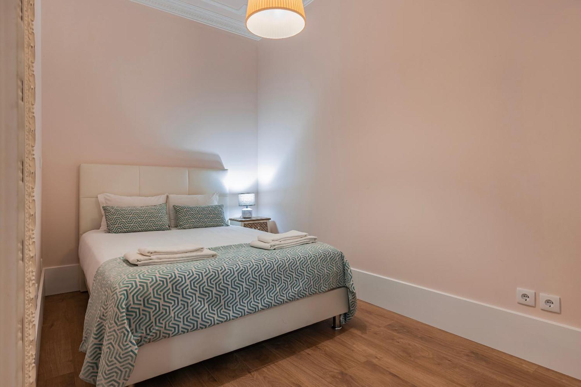 Apartamento Moderno Com Terraco Lisbon Luaran gambar